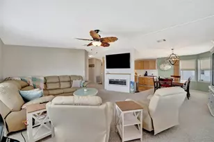 119 E St Johns Way, Apollo Beach, FL 33572 - Photo 17