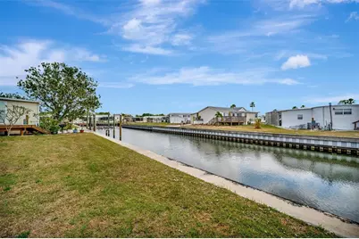 119 E Saint Johns Way, Apollo Beach, FL 33572 - Photo 41