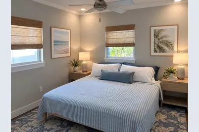 11110 1st Street E, Treasure Island, FL 33706 - Photo 9