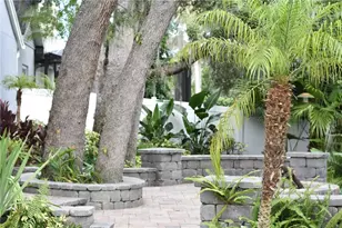 4605 Oak River Cir, Valrico, FL 33596 - Photo 47