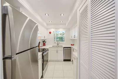 6201 2nd Street E #74, Saint Pete Beach, FL 33706 - Photo 11