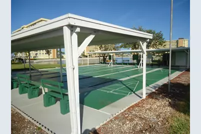 4550 Cove Circle #605, Saint Petersburg, FL 33708 - Photo 17