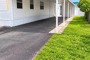 6580 Seminole Blvd, Seminole, FL 33772 - Photo 1