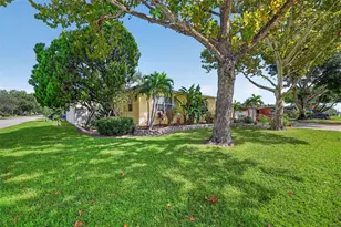 3793 Benson Ave N, Saint Petersburg, FL 33713 - Photo 3