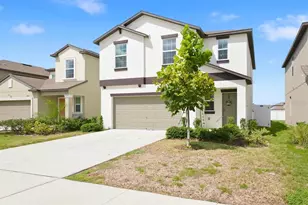 13643 Newbridge St, Spring Hill, FL 34609 - Photo 3