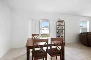 13643 Newbridge St, Spring Hill, FL 34609 - Photo 15