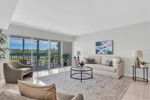 10355 Paradise Blvd, Treasure Island, FL 33706 - Photo 13