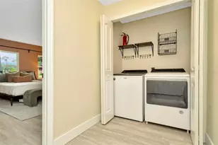 11008 111th Way, Seminole, FL 33778 - Photo 23
