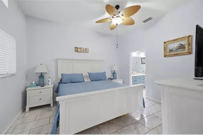 11624 Foxworth Lane, New Port Richey, FL 34654 - Photo 19