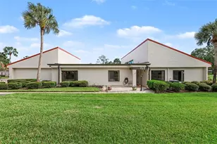 103 Valencia Ct N, Plant City, FL 33566 - Photo 1