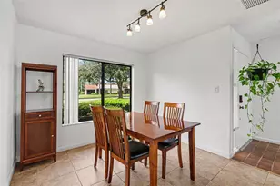 103 Valencia Ct N, Plant City, FL 33566 - Photo 7