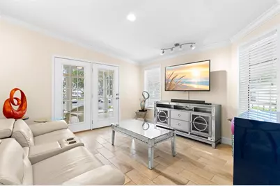 7300 Americana Drive NE #143, Saint Petersburg, FL 33702 - Photo 5