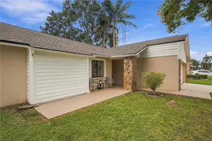 16115 Pebblebrook Dr, Tampa, FL 33624 - Photo 43