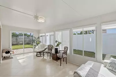 5860 Bayshore Drive, Seminole, FL 33772 - Photo 11