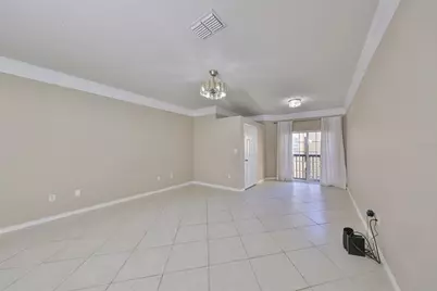 4323 Bayside Village Drive #219, Tampa, FL 33615 - Photo 3