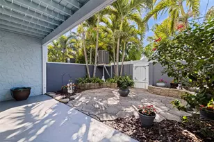 9158 Blind Pass Rd, Saint Pete Beach, FL 33706 - Photo 7