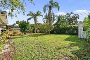 1945 Souvenir Dr, Clearwater, FL 33755 - Photo 27