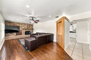 115 Hickory Creek Dr, Brandon, FL 33511 - Photo 15