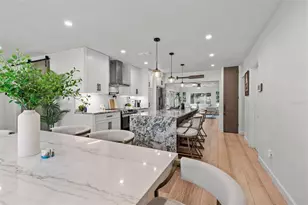 1411 Sunset Dr, Clearwater, FL 33755 - Photo 11