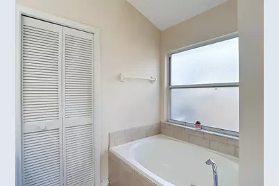 5818 Azure Drive, Wesley Chapel, FL 33545 - Photo 37