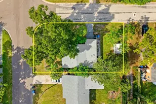 800 40th St S, Saint Petersburg, FL 33711 - Photo 3