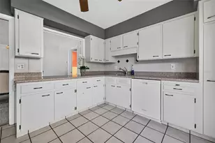 1000 N Shore Dr NE, Saint Petersburg, FL 33701 - Photo 23