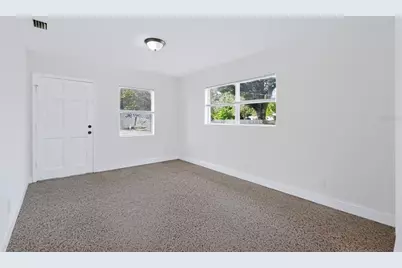 2438 N Ramona Circle, Tampa, FL 33612 - Photo 7