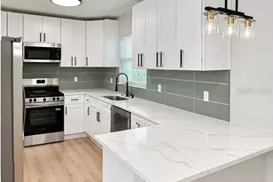 745 63rd Ave S, Saint Petersburg, FL 33705 - Photo 3