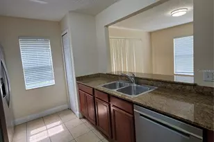 3429 Dragon View Ct, Valrico, FL 33594 - Photo 9