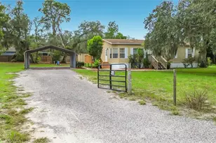1484 Aladdin Rd, Spring Hill, FL 34609 - Photo 7