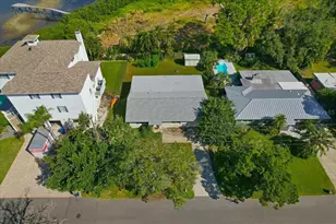 402 Orchid Ln, Palm Harbor, FL 34683 - Photo 23