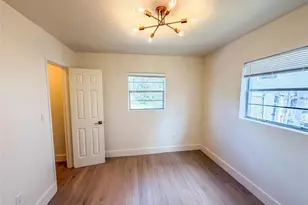 4211 W Bay View Ave, Tampa, FL 33611 - Photo 13