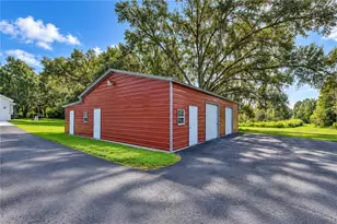 5746 Frontier Dr, Zephyrhills, FL 33540 - Photo 43