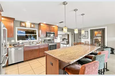 12120 81st Avenue, Seminole, FL 33772 - Photo 11