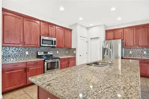 3003 Via Milano St, Plant City, FL 33566 - Photo 13