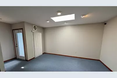 6212 W Corporate Oaks Drive #Rear Suite, Crystal River, FL 34429 - Photo 5