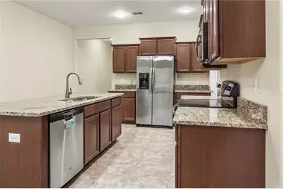 2011 Hawks View Drive, Ruskin, FL 33570 - Photo 9