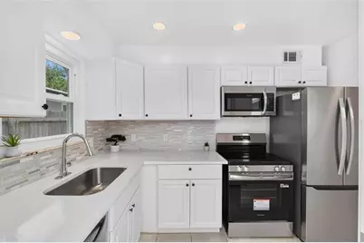 6200 1st Avenue S, Saint Petersburg, FL 33707 - Photo 7