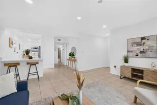 6200 1st Ave S, Saint Petersburg, FL 33707 - Photo 11