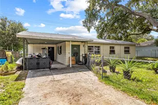 320 W Terrace Ave, Lake Alfred, FL 33850 - Photo 3