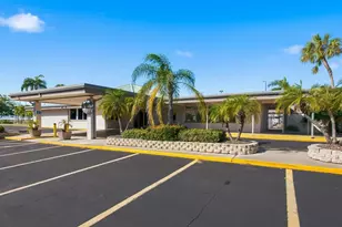 203 Seagull Dr, Tarpon Springs, FL 34689 - Photo 29