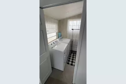 4851 W Gandy Boulevard #B7L43, Tampa, FL 33611 - Photo 15
