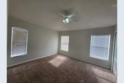 6731 Lake Rochester Lane, Gibsonton, FL 33534 - Photo 17