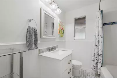 3705 W Tyson Avenue, Tampa, FL 33611 - Photo 11