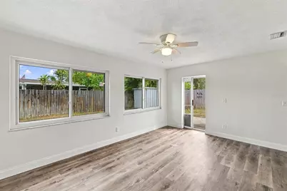 13823 Wildwood Drive, Largo, FL 33774 - Photo 19