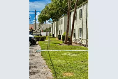 4607 W North B Street #107, Tampa, FL 33609 - Photo 1