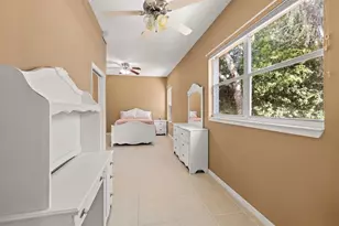 17353 Emerald Chase Dr, Tampa, FL 33647 - Photo 43