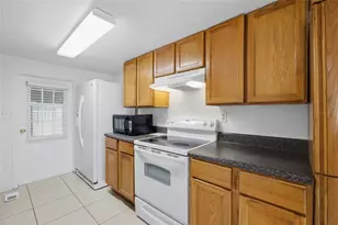4722 Autumn Palm Dr, Zephyrhills, FL 33542 - Photo 21