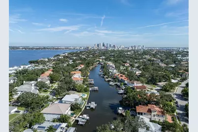 628 Riviera Drive, Tampa, FL 33606 - Photo 39
