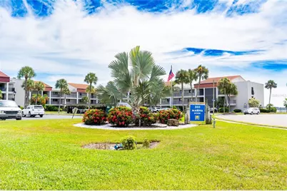 868 Bayway Boulevard #304, Clearwater, FL 33767 - Photo 1